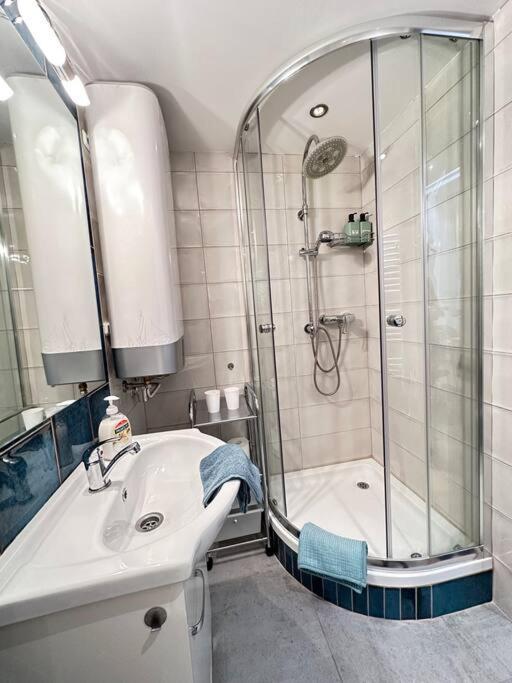 Charming Central Home In The Heart Of Budapest - Apartment Baby Loic ภายนอก รูปภาพ